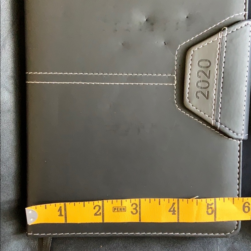Brand New Avalon 2020 Planner Magnetic Closure - Picture 8 of 8